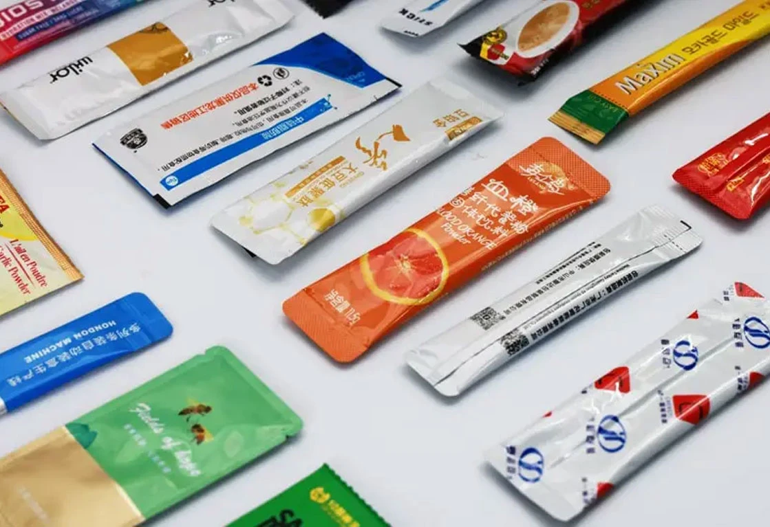 Stick pack and sachet examples showing different shapes, printing and sealed edges