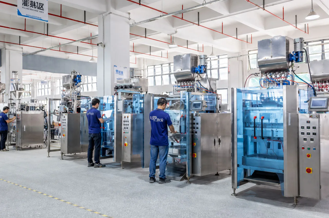 AIX PACK personnel and packaging equipment in an owner-published workshop preparation context